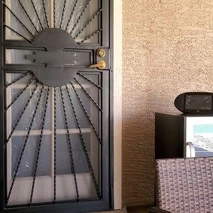 Meet your Posher, Joe